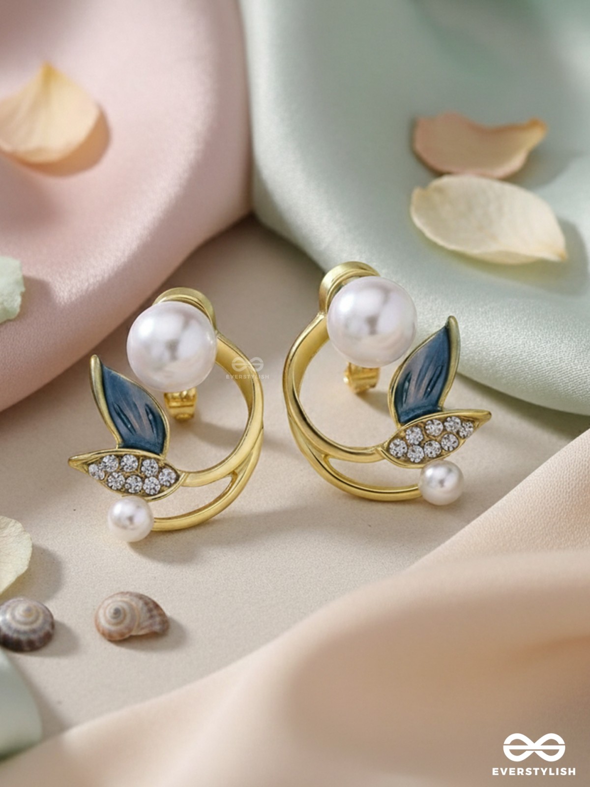 THE LEAFY MIRACLE - GOLDEN STUDS