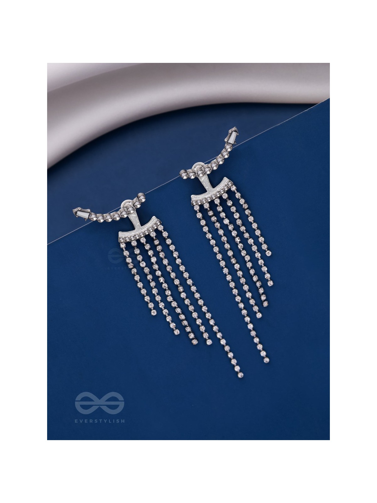 STUDDED-DE-LUXE - SILVER SPARKLING EAR JACKETS