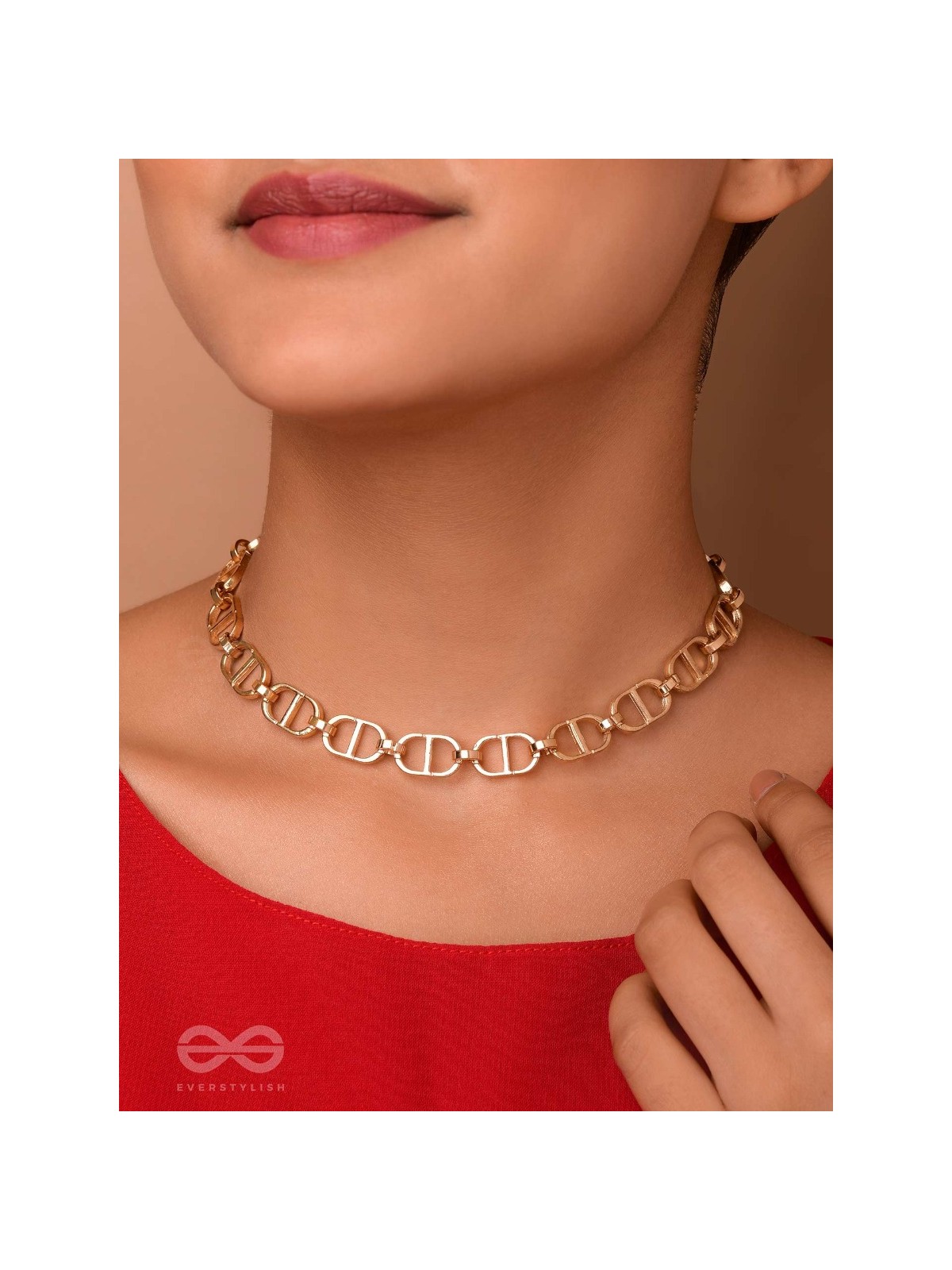 THE BOLD IMPRESSION - GOLDEN STATEMENT NECKPIECE