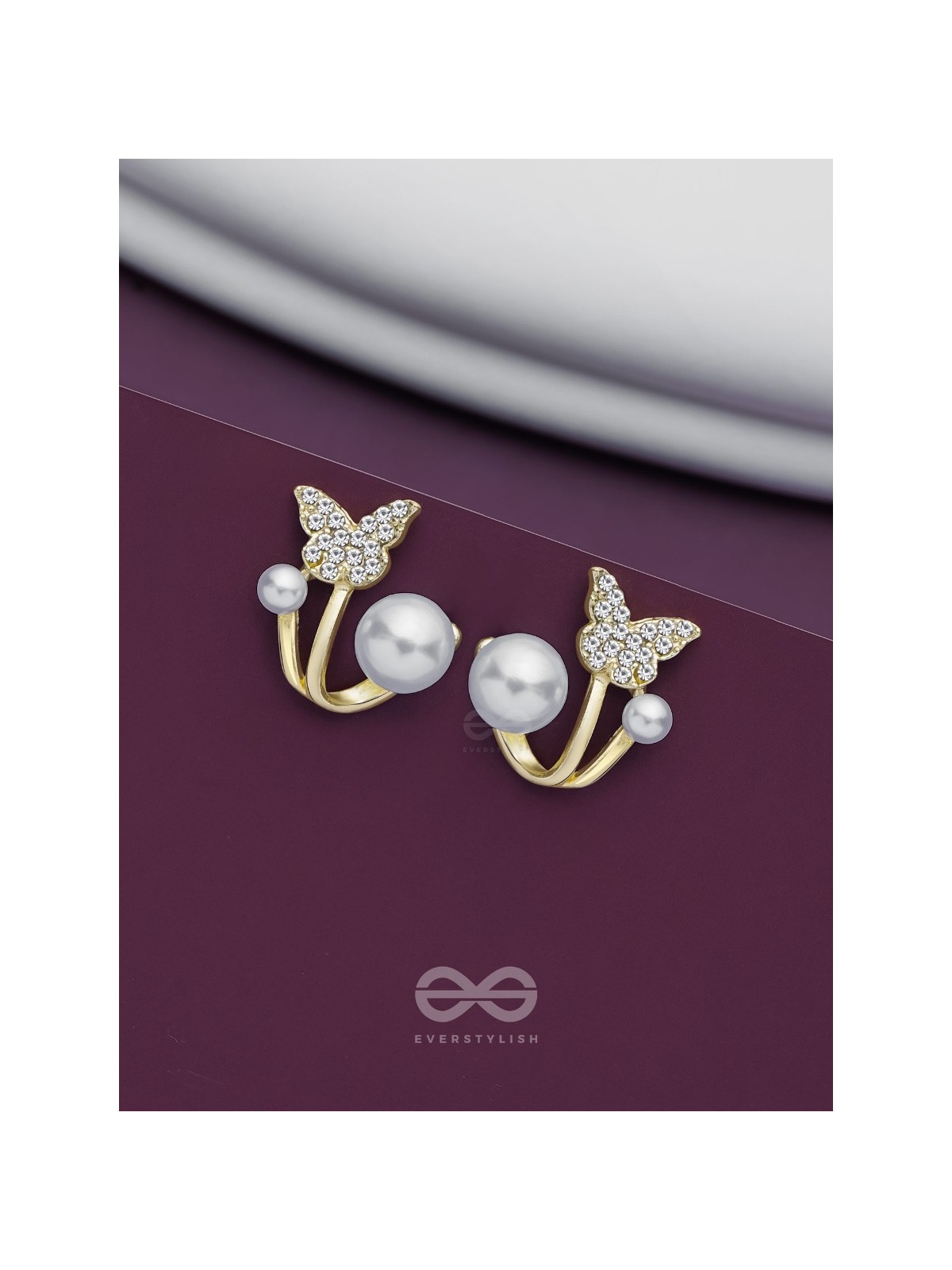 BLOOM-TASTIC BUTTERFLIES - GOLDEN PEARL STUDS
