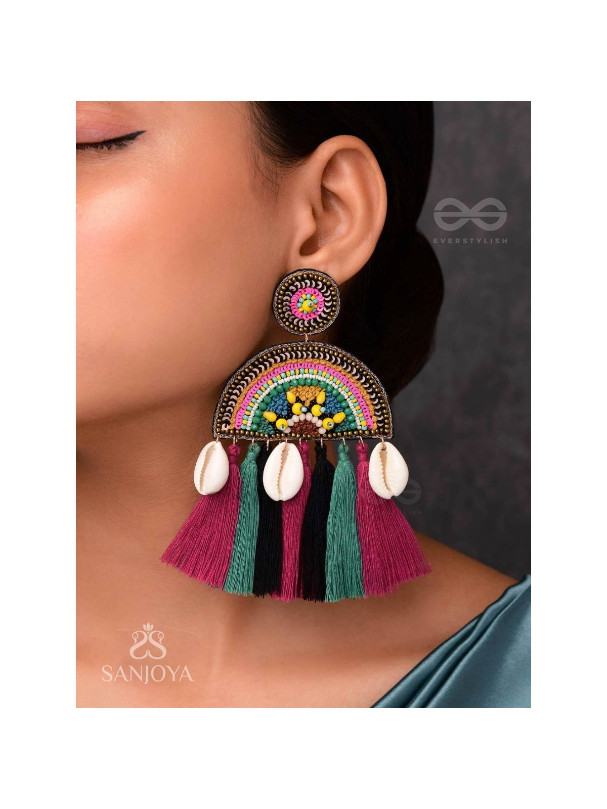 VILASITA - THE ENCHANTING SPLENDOR - BEADS, SEQUINS AND SHELLS EMBROIDERED EARRINGS