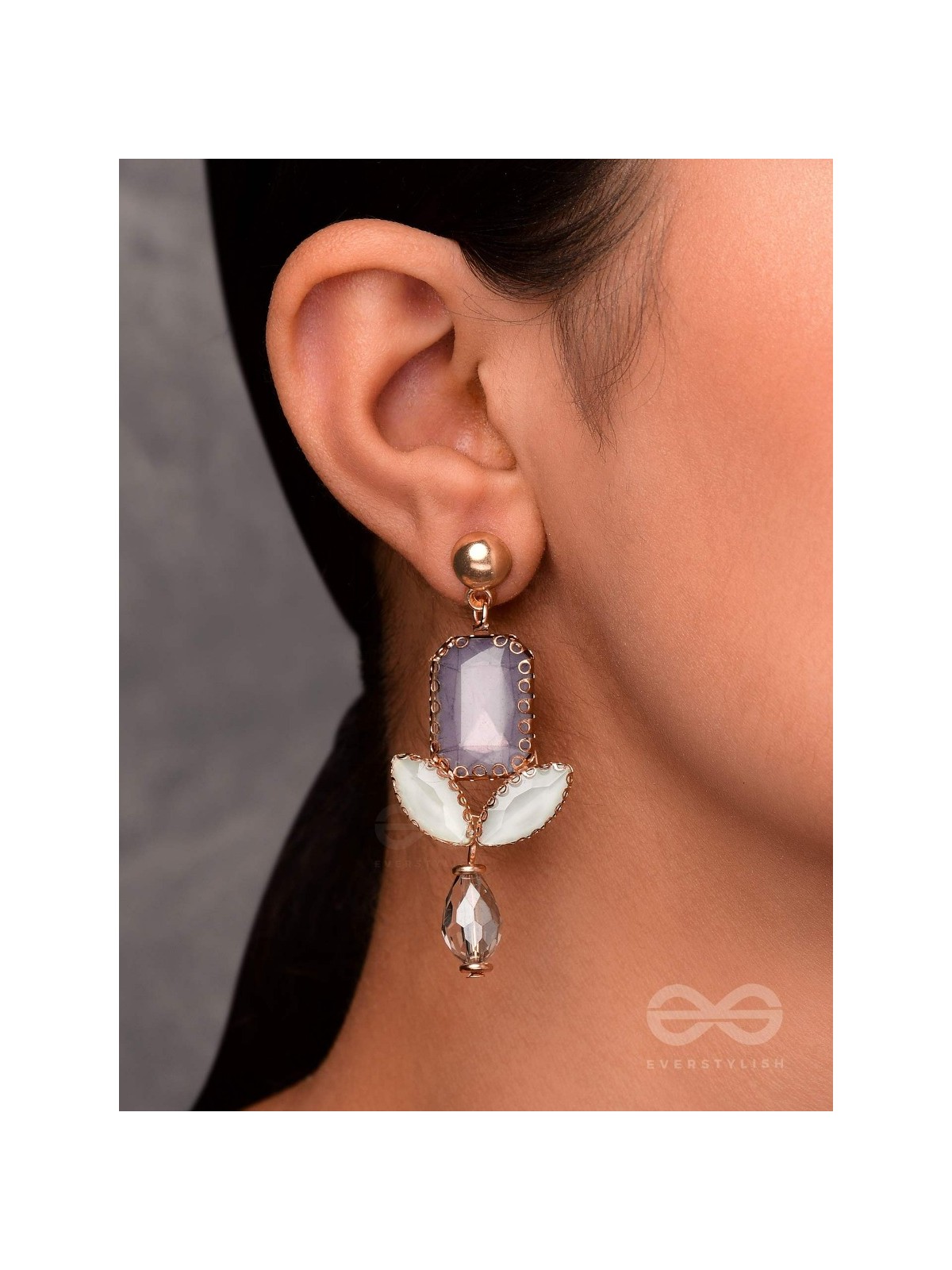 THE WHISPERED SKIES- STATEMENT DROP EARRINGS