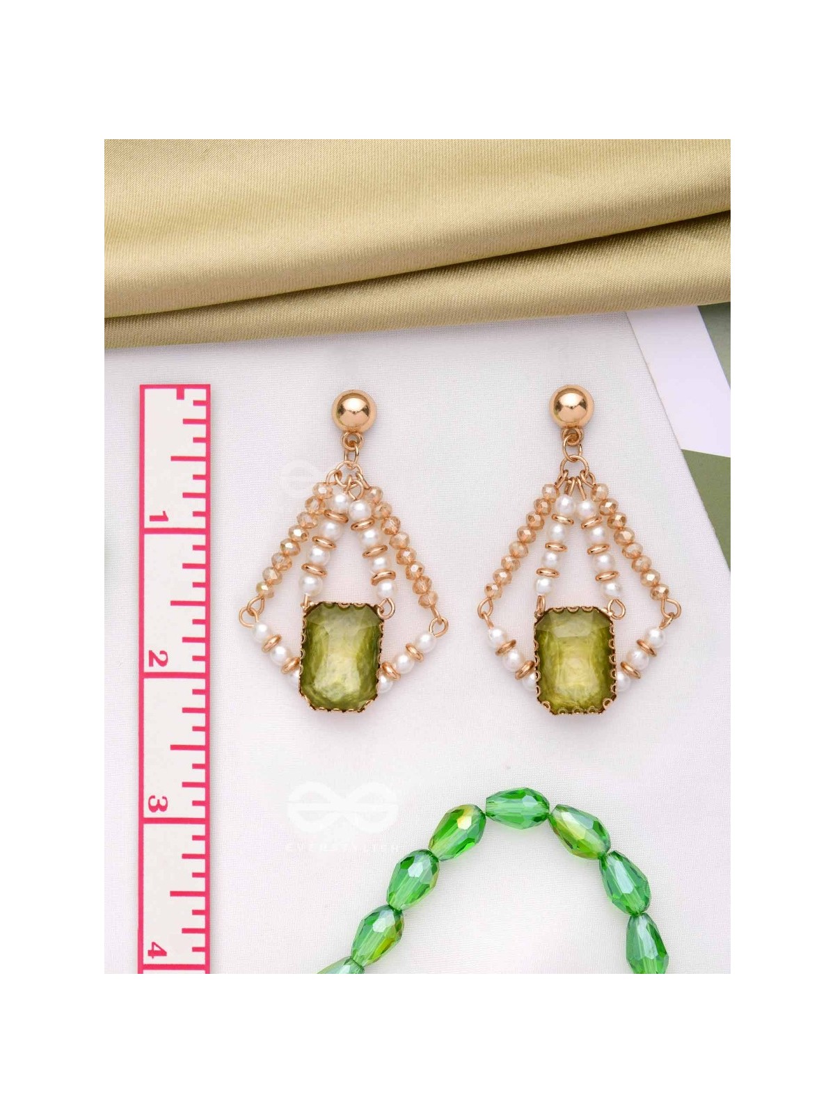 THE NATURE'S GRACE  - ELEGANT DROP EARRINGS