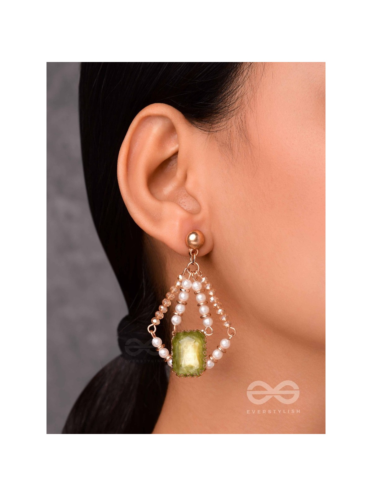 THE NATURE'S GRACE  - ELEGANT DROP EARRINGS