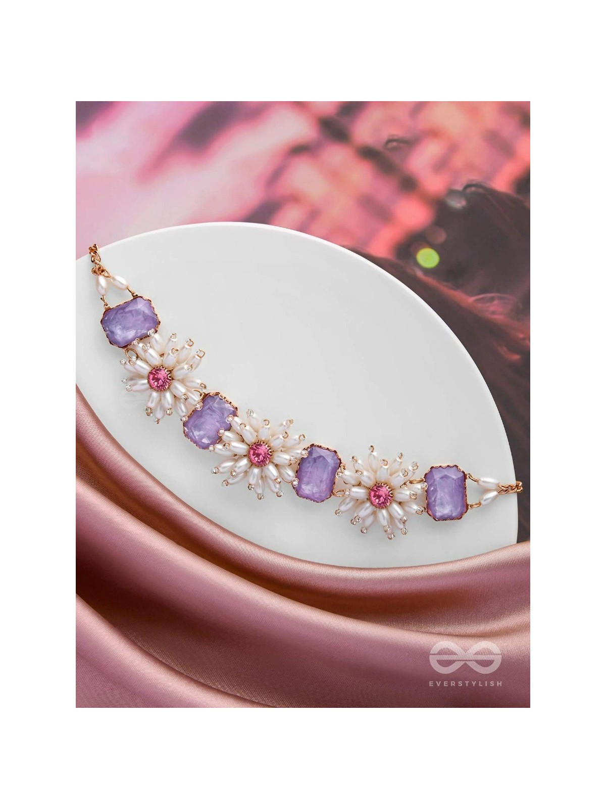 The Spring'S Wish - Statement Choker Neckpiece With Anti-Tarnish Coating 