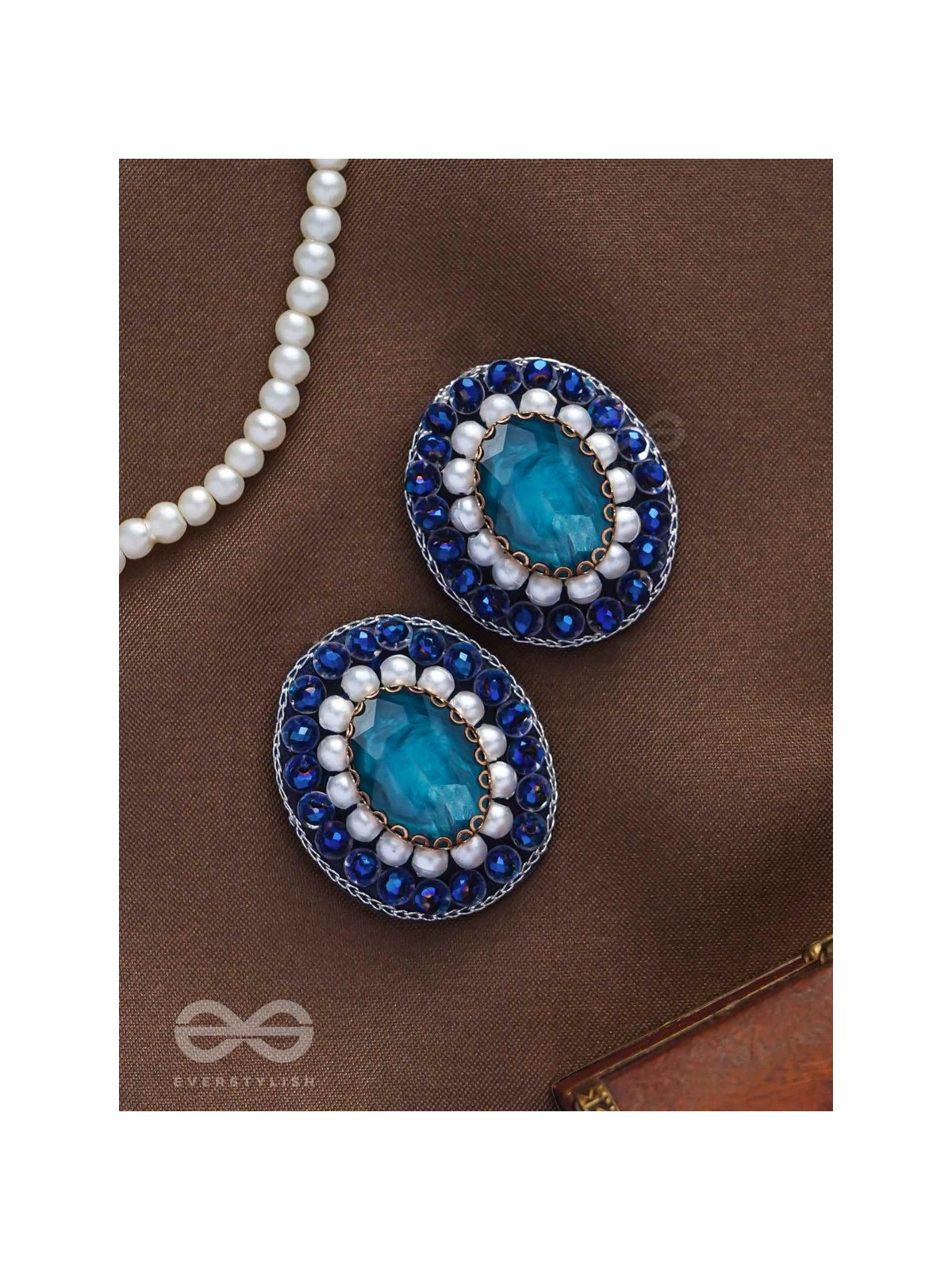 AMRITARA - THE ETERNAL ESSENCE - STONE, PEARLS AND SEQUINS EMBROIDERED EARRINGS