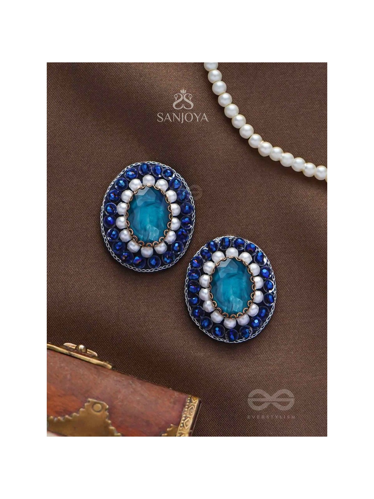 AMRITARA - THE ETERNAL ESSENCE - STONE, PEARLS AND SEQUINS EMBROIDERED EARRINGS