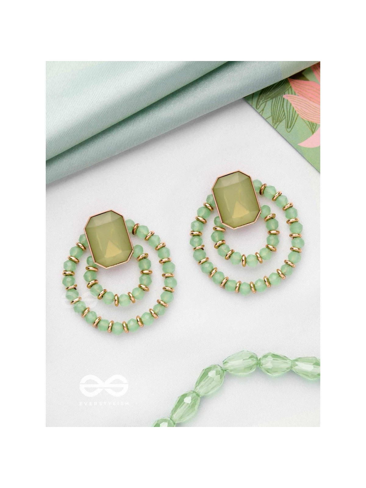 THE WHISPERS OF CRYSTAL - GOLDEN BEADED EARRINGS (GREEN)