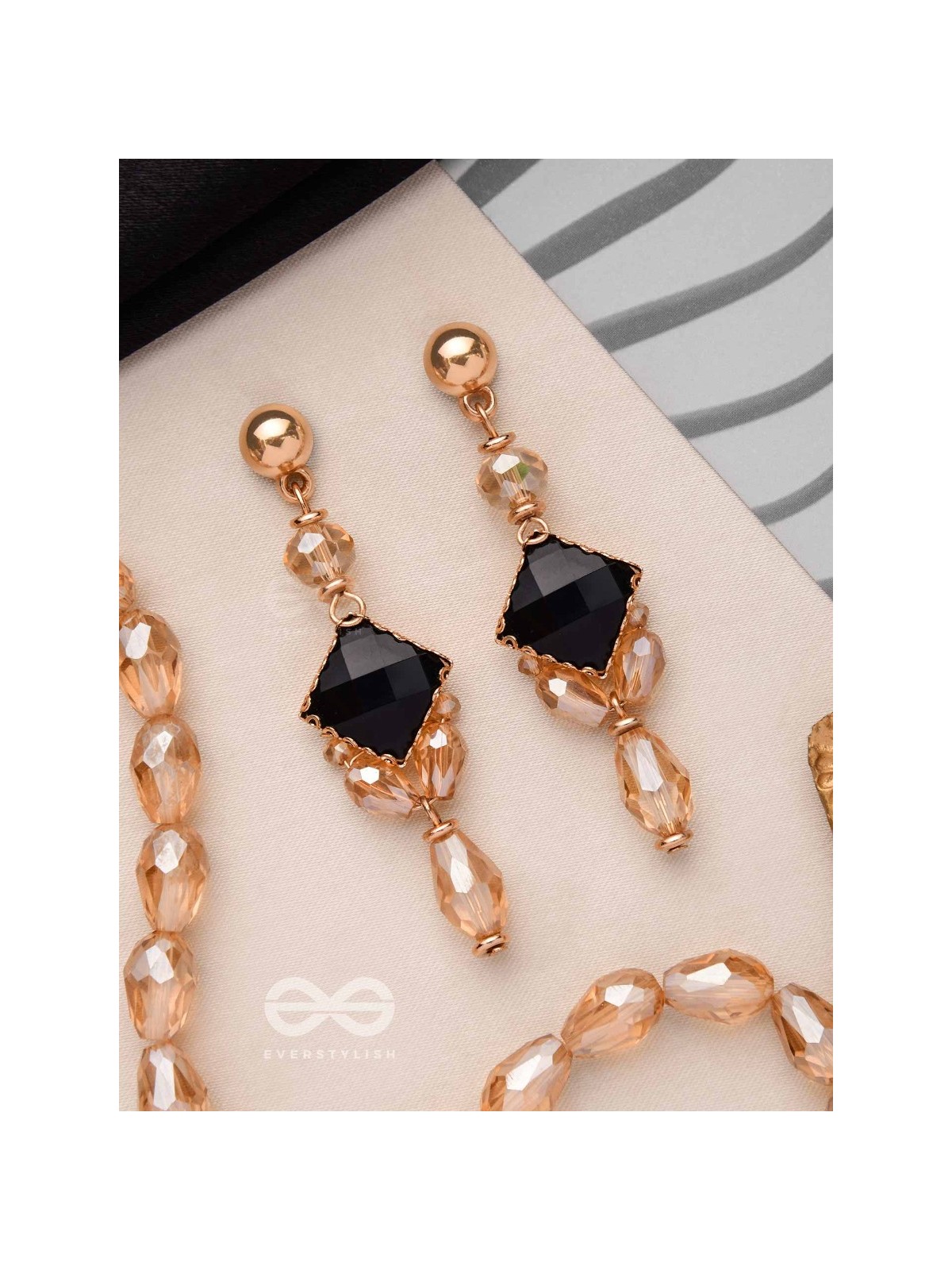 THE MYSTIC  NIGHTFALL - ELEGANT DROP EARRINGS