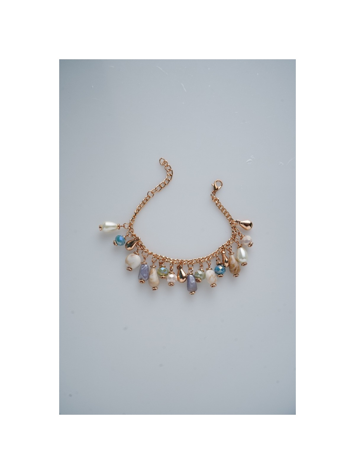 THE CRYSTALLINE SHORE - CASUAL BEADED BRACELET