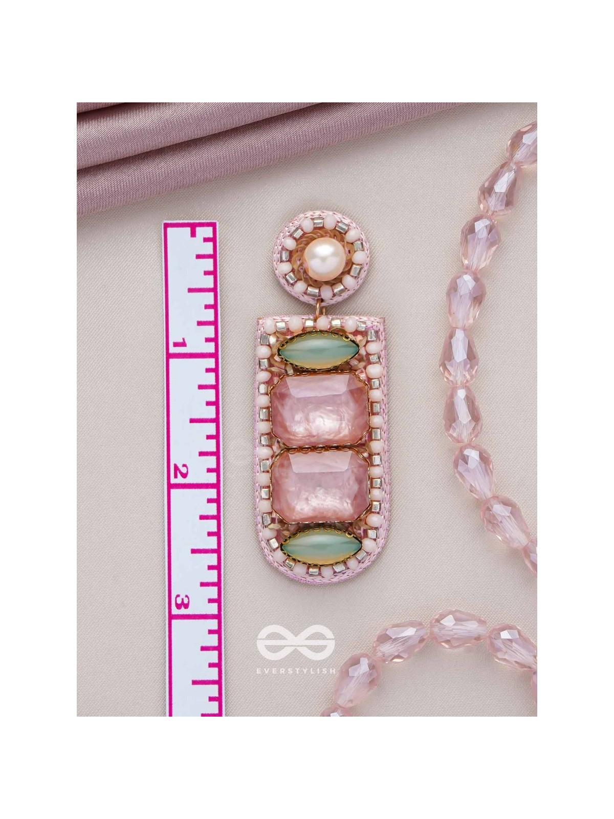 PALITA - THE FADED BEAUTY - STONES, BEADS AND PEARLS EMBROIDERED EARRINGS