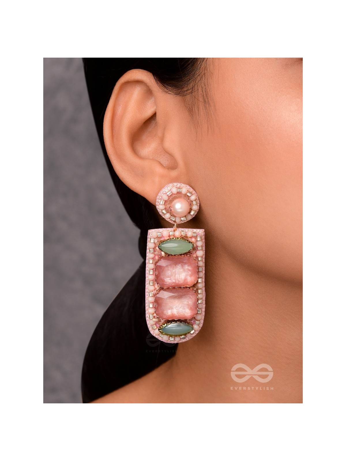 PALITA - THE FADED BEAUTY - STONES, BEADS AND PEARLS EMBROIDERED EARRINGS