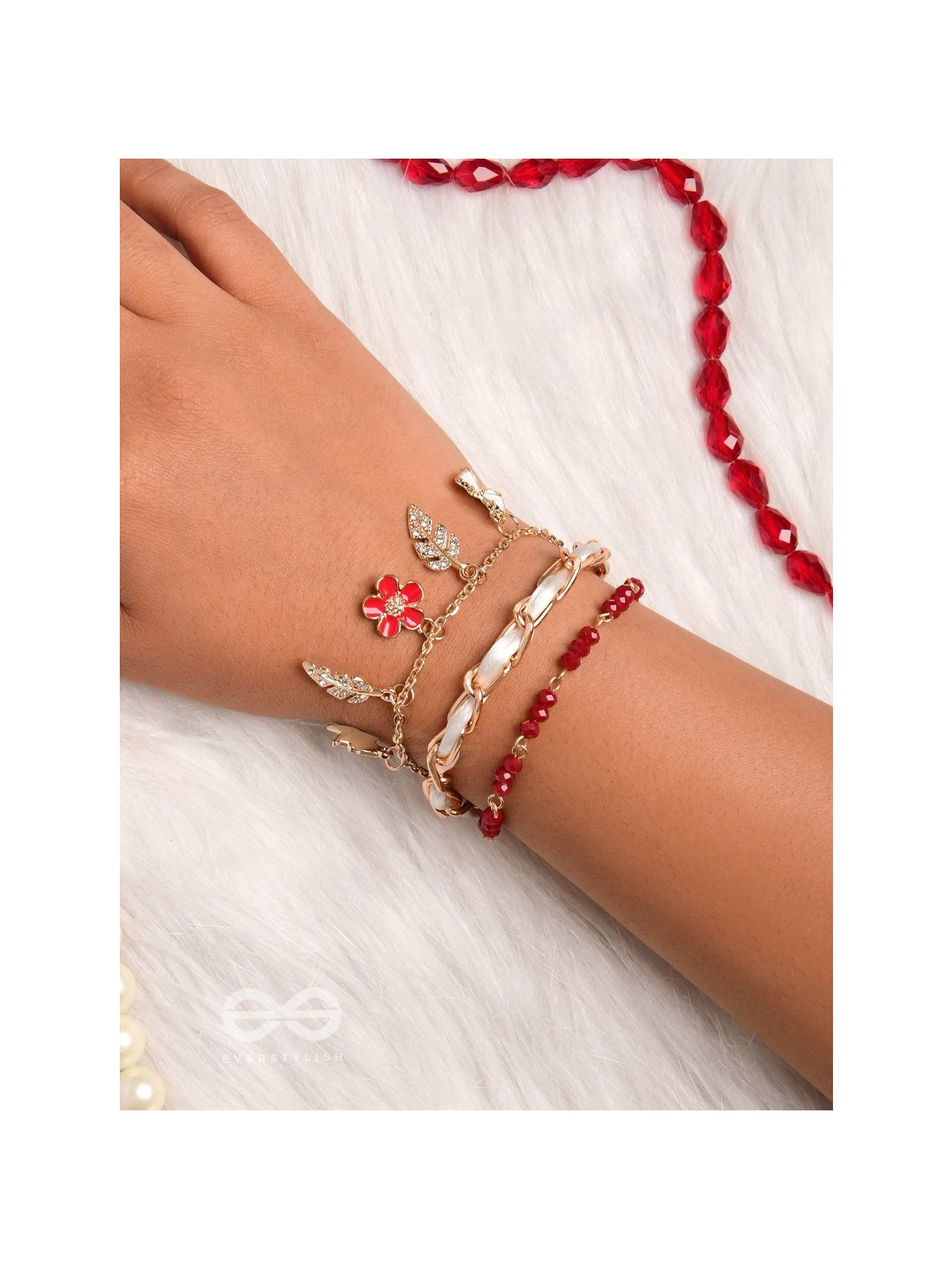 THE SCARLET'S GARDEN - STATEMENT MULTILAYERED BRACELET