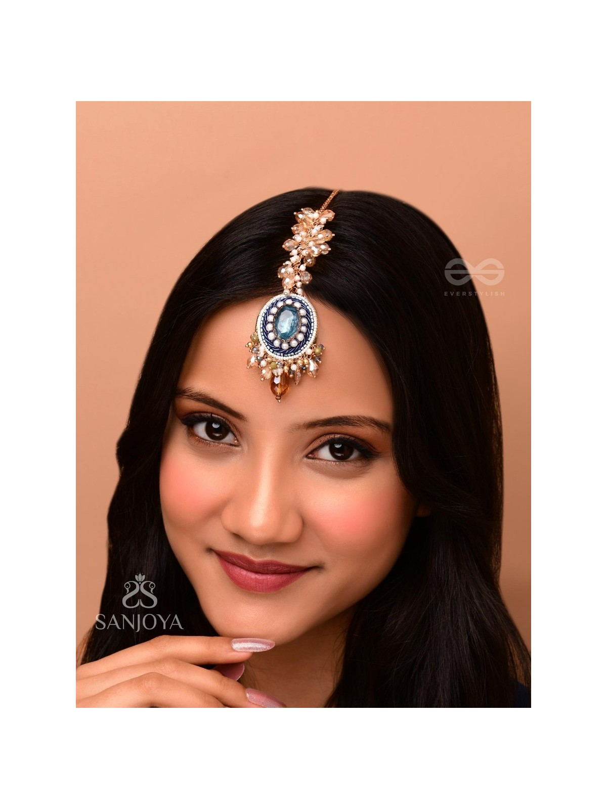 PARIBA - A ROYAL PRESENT - STONE AND BEADS EMBROIDERED MAANGTIKA