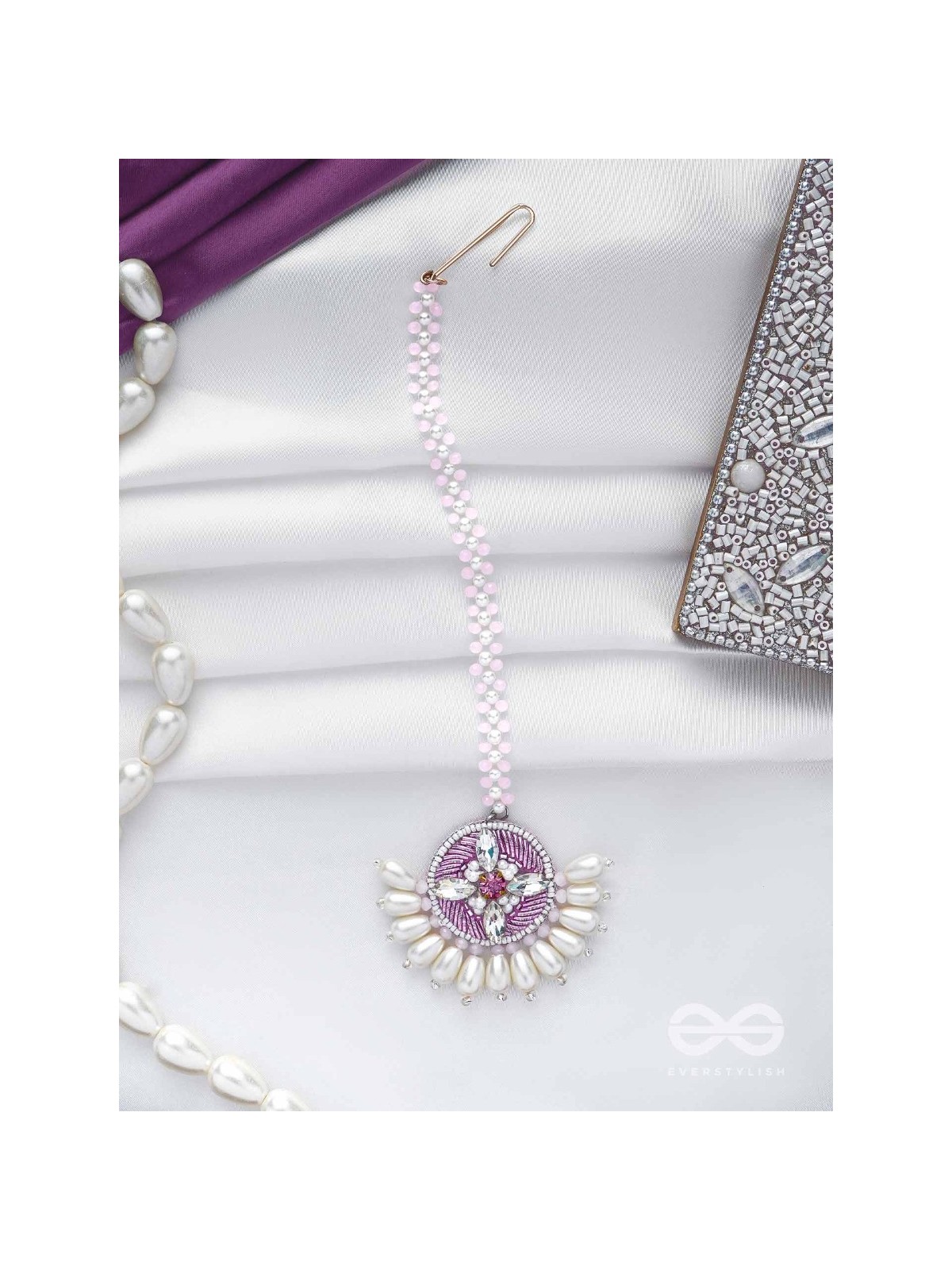 MUKHASHRI - FILLED WITH BEAUTY - STONES, CUTDANA AND BEADS EMBROIDERED MAANGTIKA