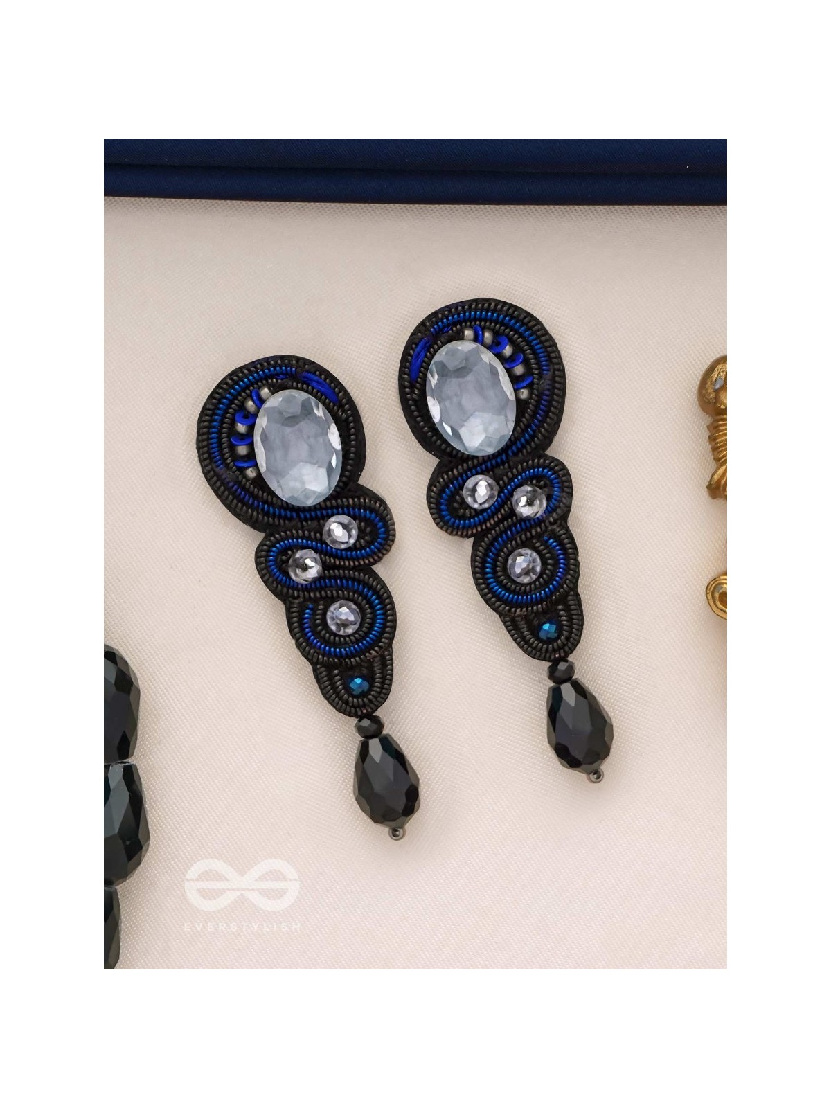 Vartulya - The Curvaceous Beauty - Stone, Beads And Sequins Hand Embroidered Earrings
