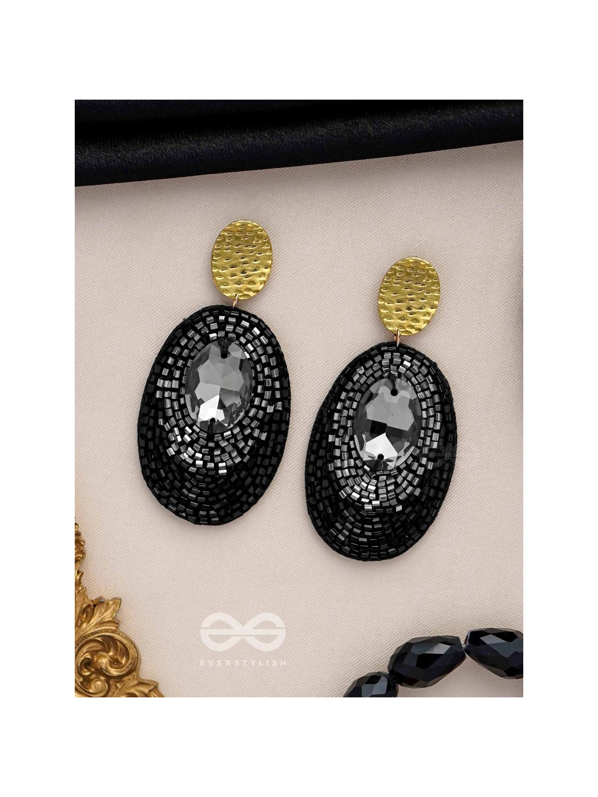 ASHMAK - THE DUSKY STONE - STONE AND CUTDANA EMBROIDERED EARRINGS (BLACK)