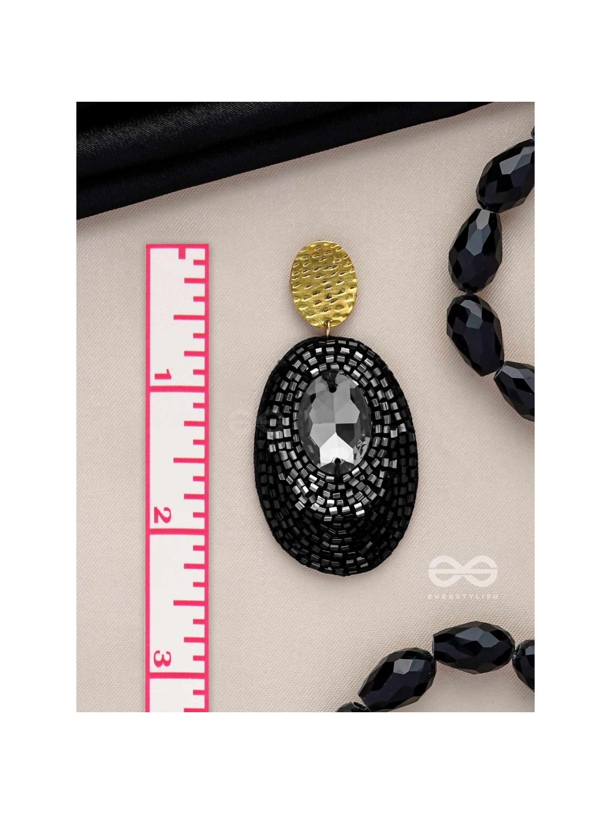 ASHMAK - THE DUSKY STONE - STONE AND CUTDANA EMBROIDERED EARRINGS (BLACK)