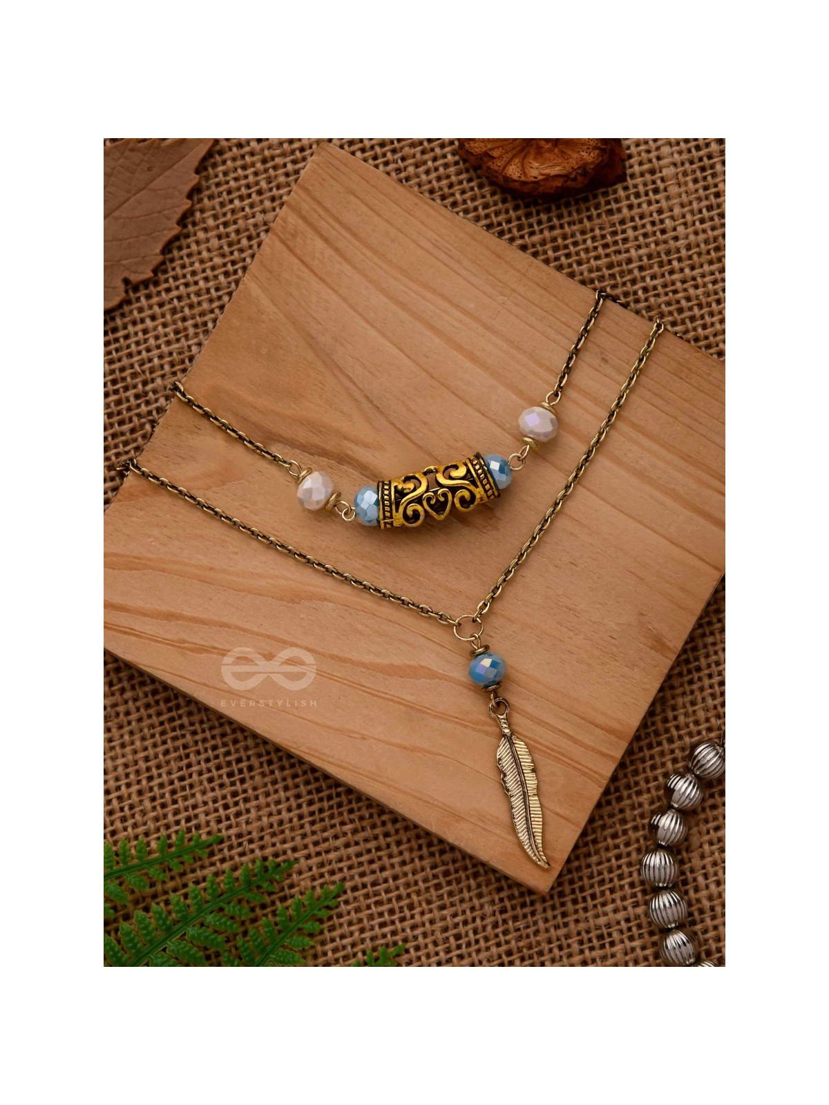 THE ANCIENT TREASURES - CASUAL MULTILAYERED NECKPIECE