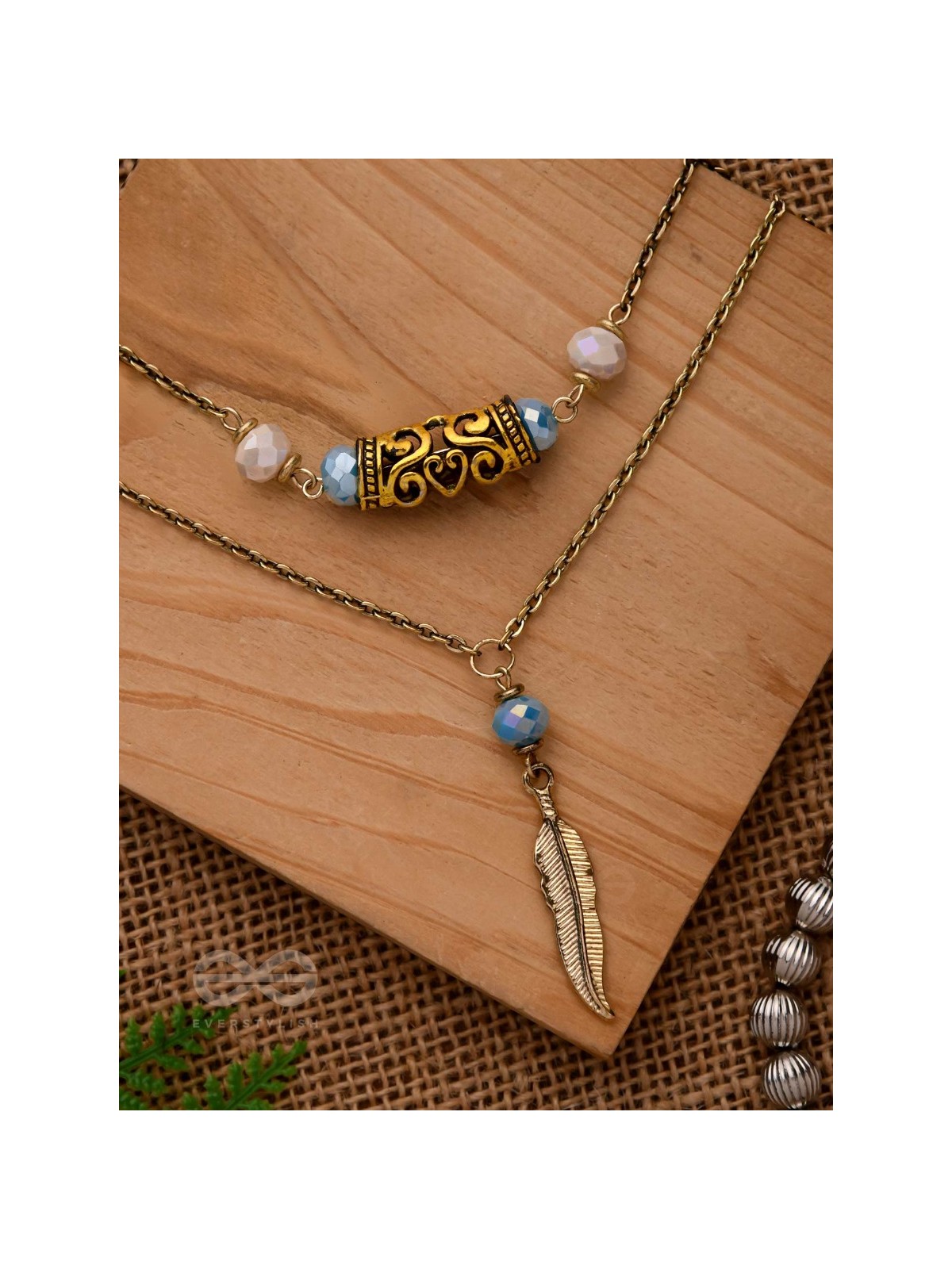 THE ANCIENT TREASURES - CASUAL MULTILAYERED NECKPIECE