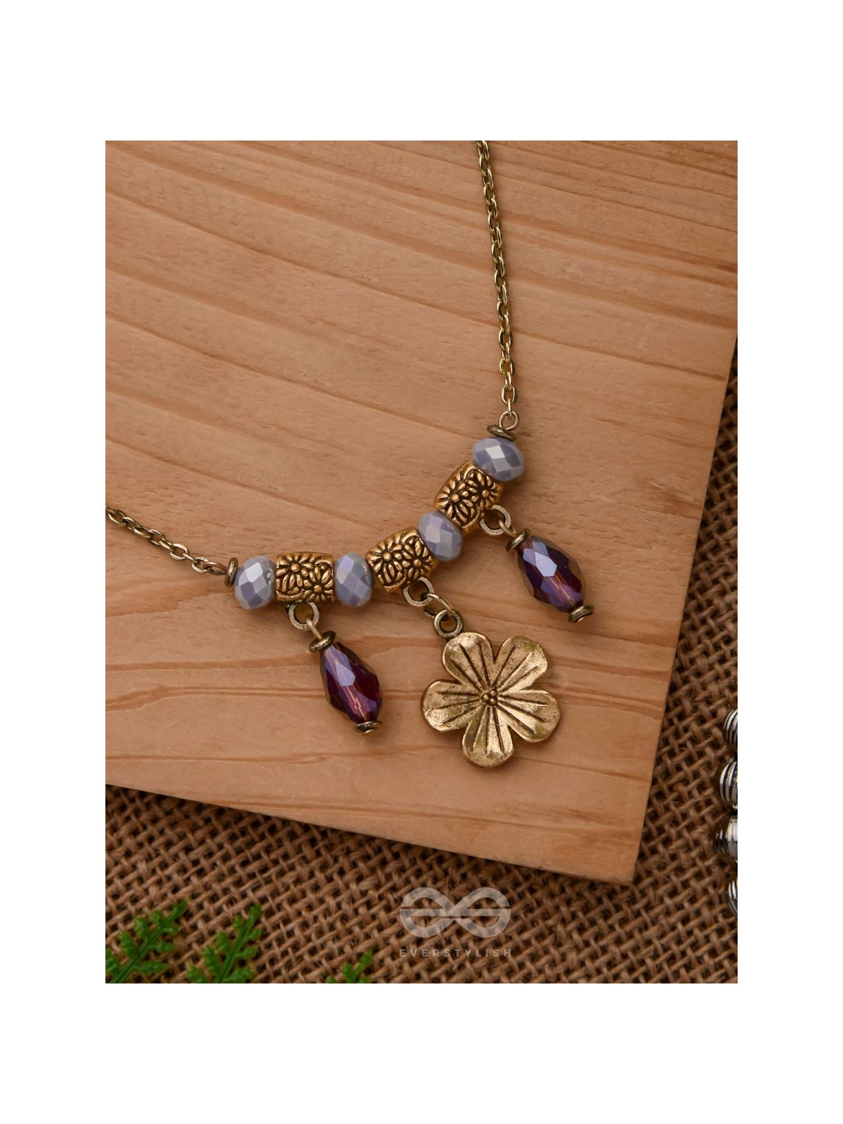 THE  GARDEN GRACE - CASUAL & ELEGANT NECKPIECE