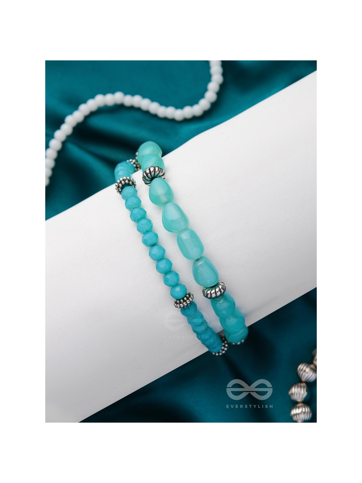 OCEANIC BLISS BEADS - MULTILAYER BEADED BRACELET
