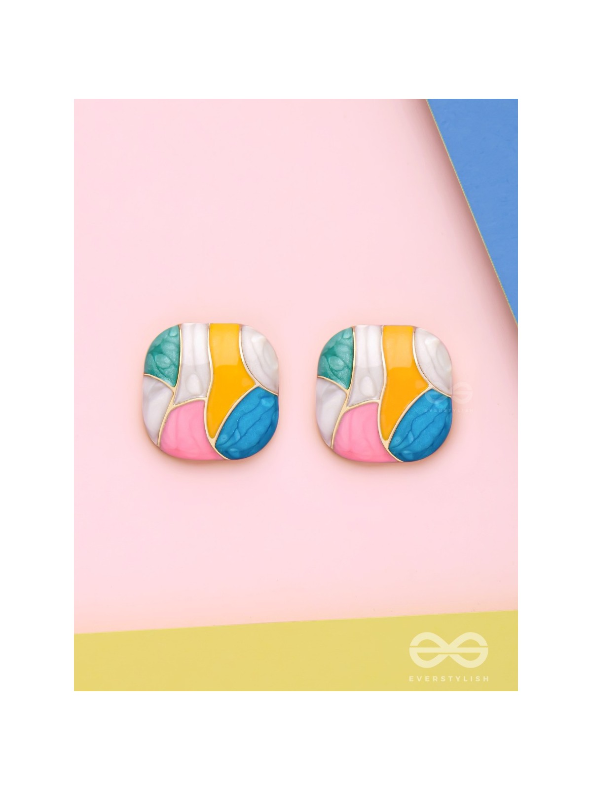 CUBIST CANDY - GOLDEN EMBELLISHED STUD EARRINGS