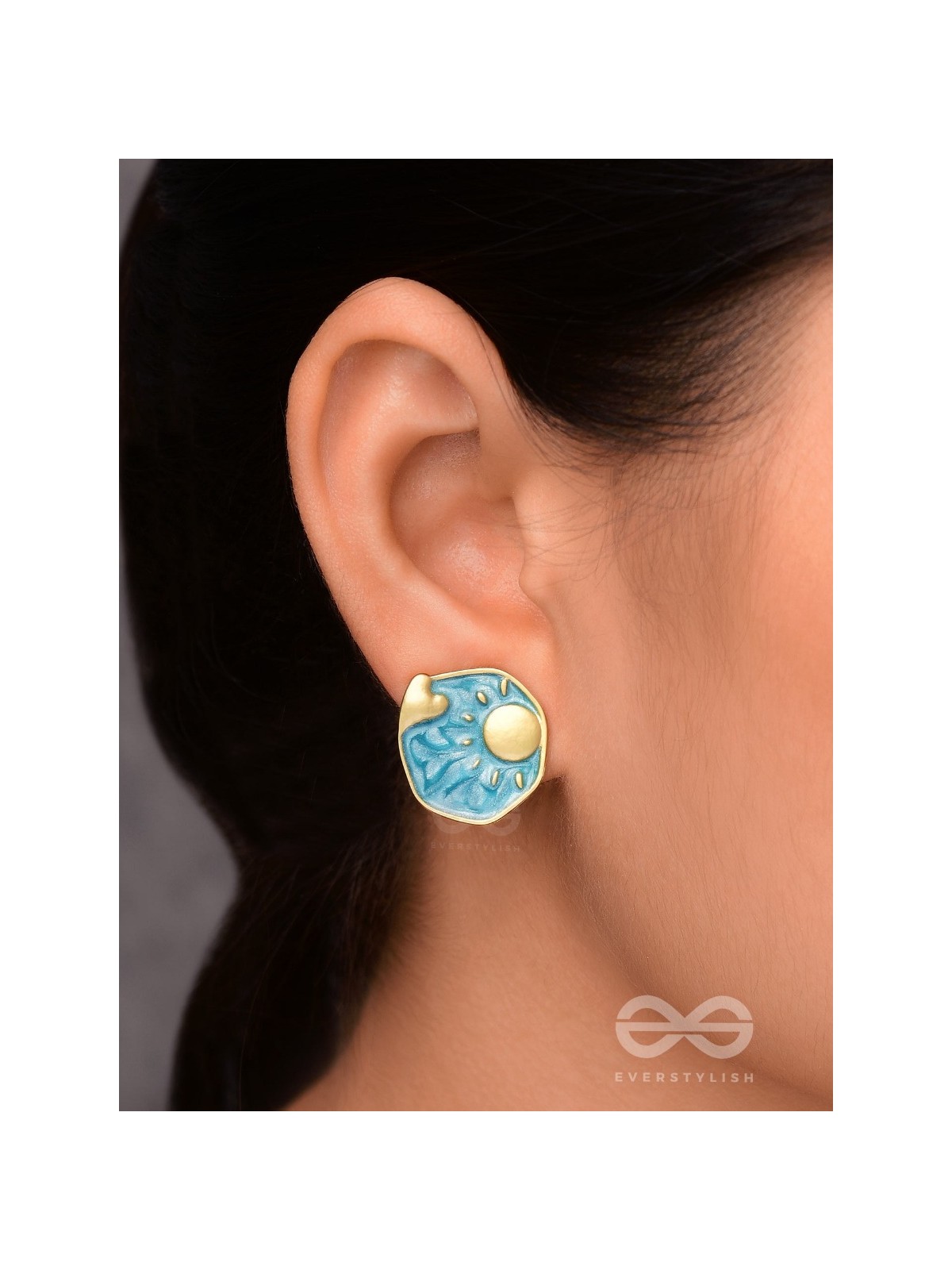 DAYDREAMS & NIGHTSKIES - GOLDEN ENAMELLED STUD EARRINGS