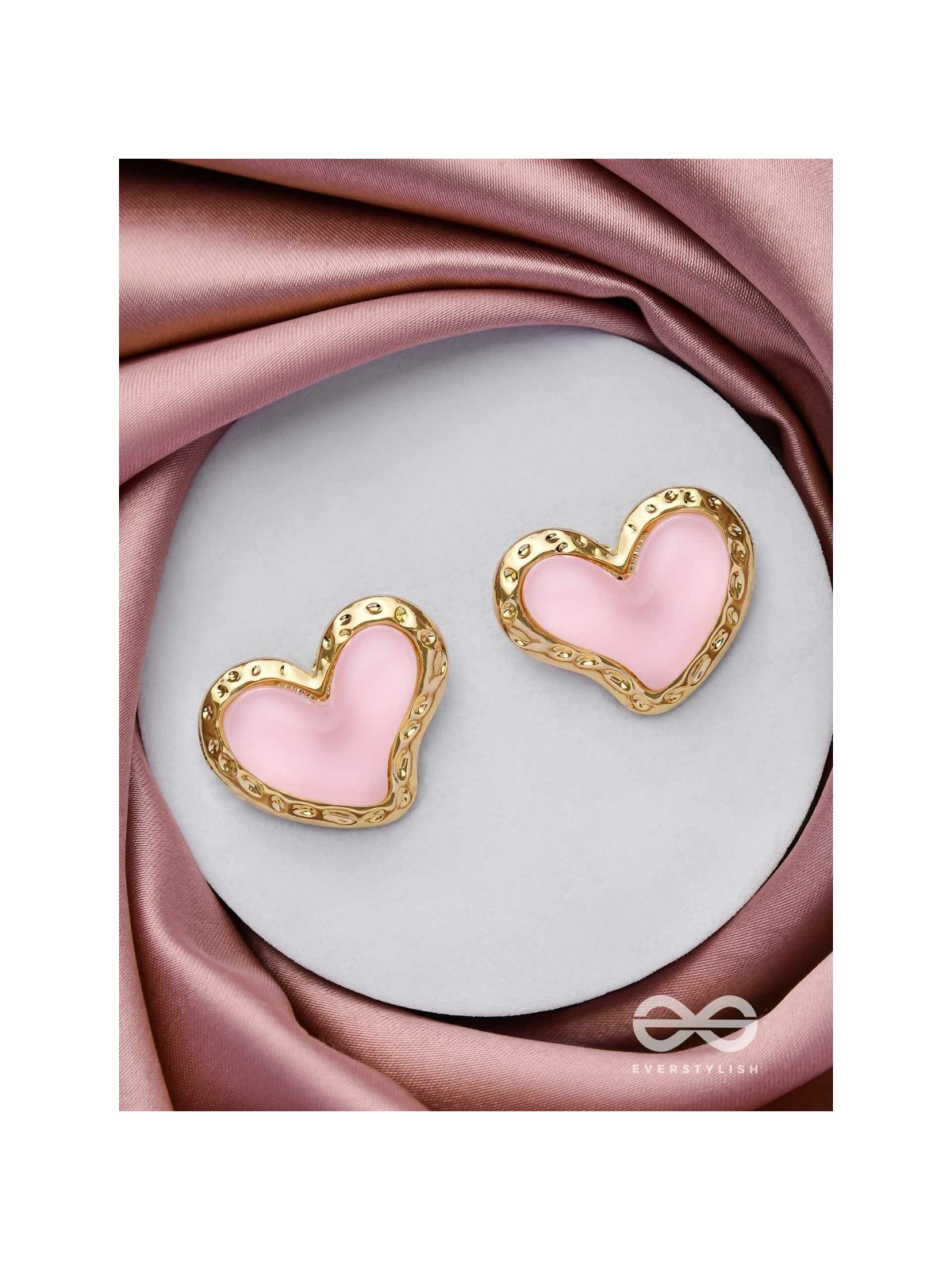 BEATS OF BEAUTY - GOLDEN EMBELLISHED EARRINGS (PINK)