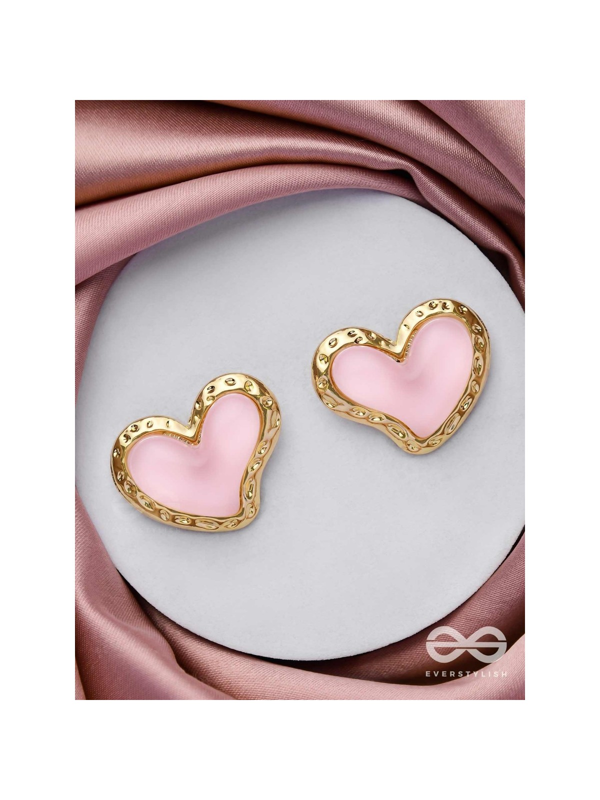 BEATS OF BEAUTY - GOLDEN EMBELLISHED EARRINGS (PINK)