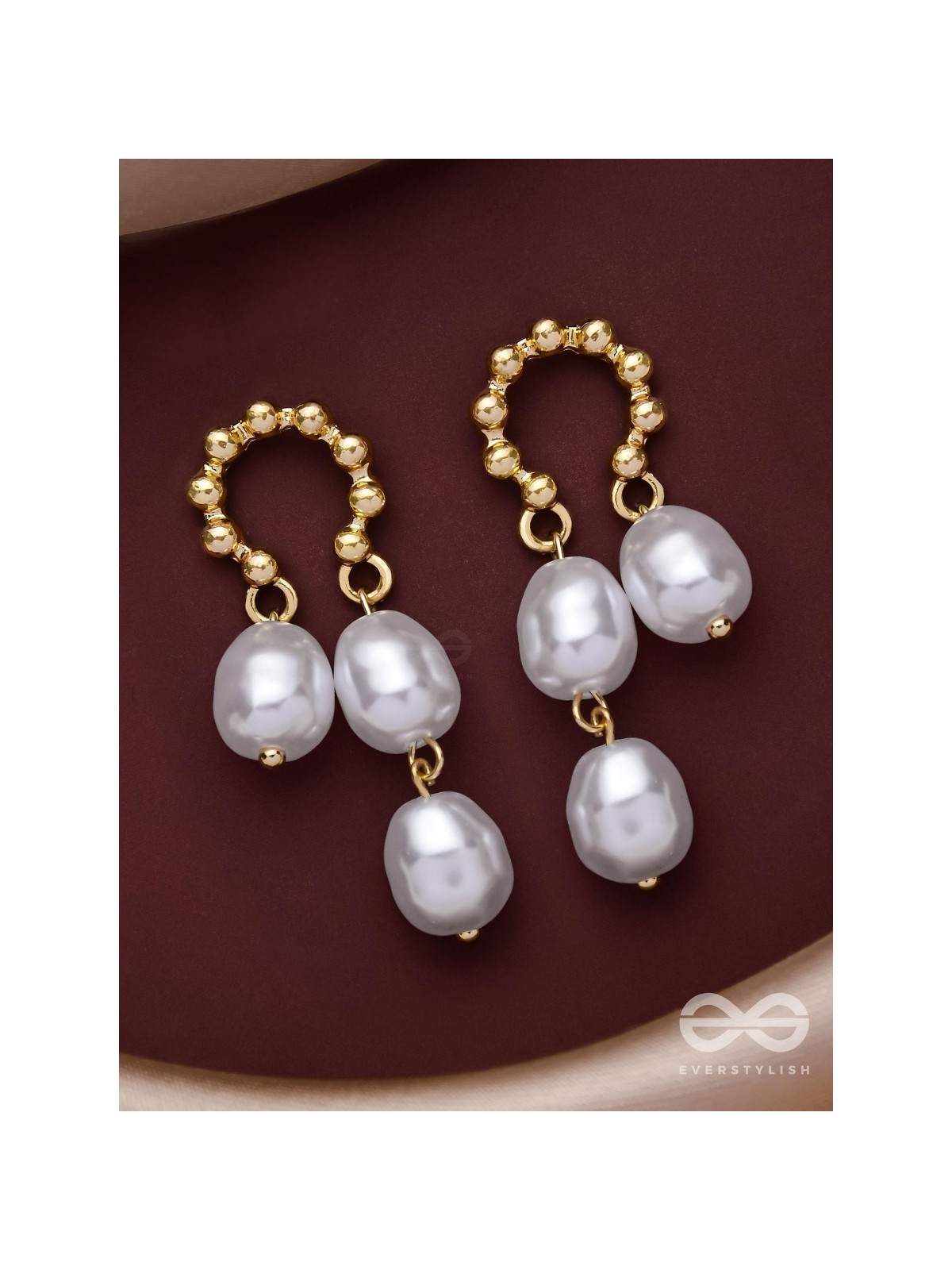 PEARLFECTLY DANGLING - GOLDEN EMBELLISHED DROP EARRINGS