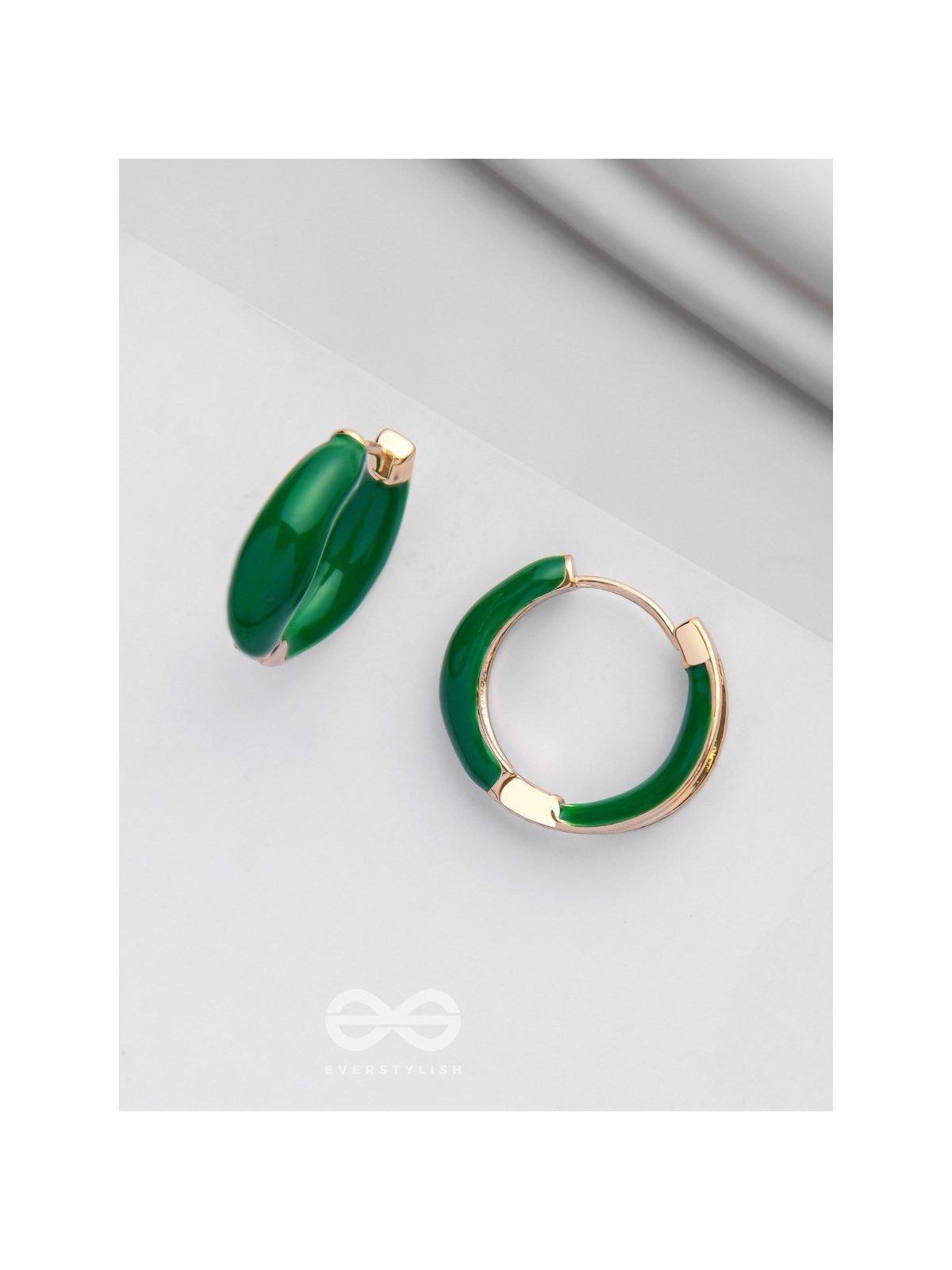 LUXE LITTLE LOOPS - GOLDEN EMBELLISHED HOOP EARRINGS (GREEN)