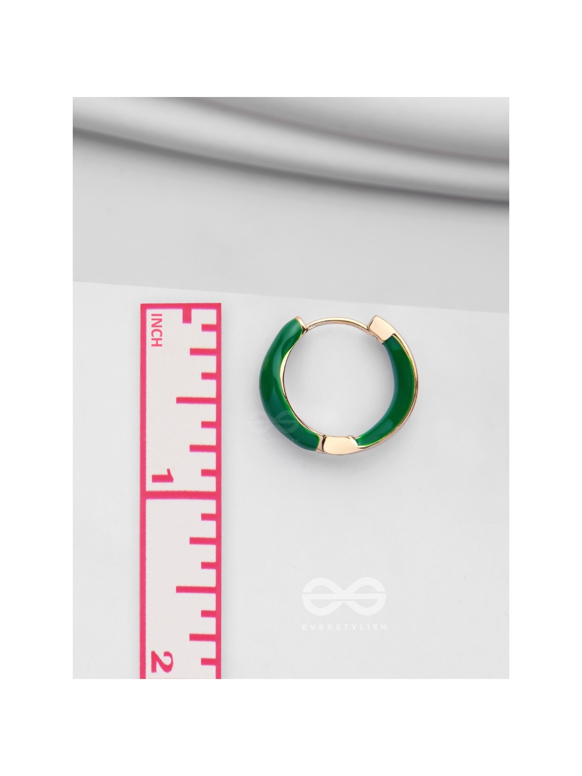 LUXE LITTLE LOOPS - GOLDEN EMBELLISHED HOOP EARRINGS (GREEN)