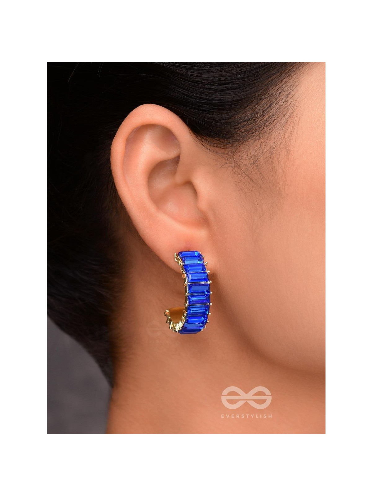 CRYSTAL GALAXIES - GOLDEN EMBELLISHED EARRINGS (BLUE)