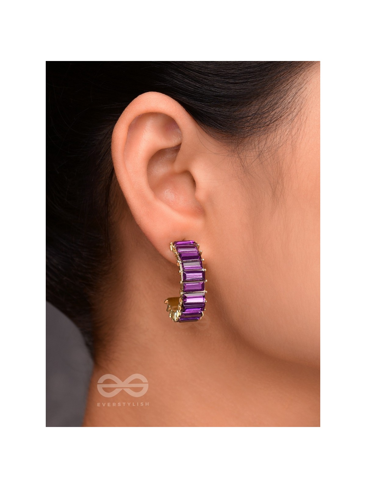 CRYSTAL GALAXIES - GOLDEN EMBELLISHED EARRINGS (PURPLE)