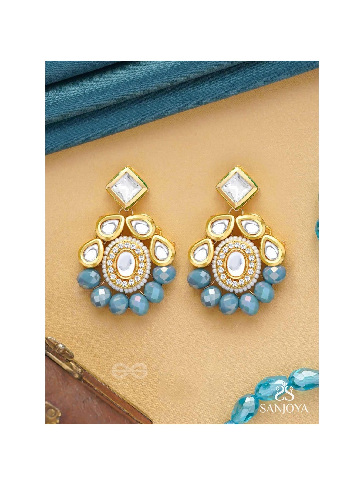 Mandanila - Breeze Of Azure - Golden Embellished Polki And Kundan Earrings 