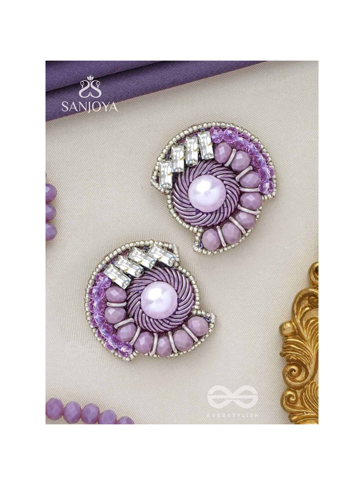 ANUKA - THE CLASSIC BEADS - PEARL, BEADS AND STONE EMBROIDERED EARRINGS