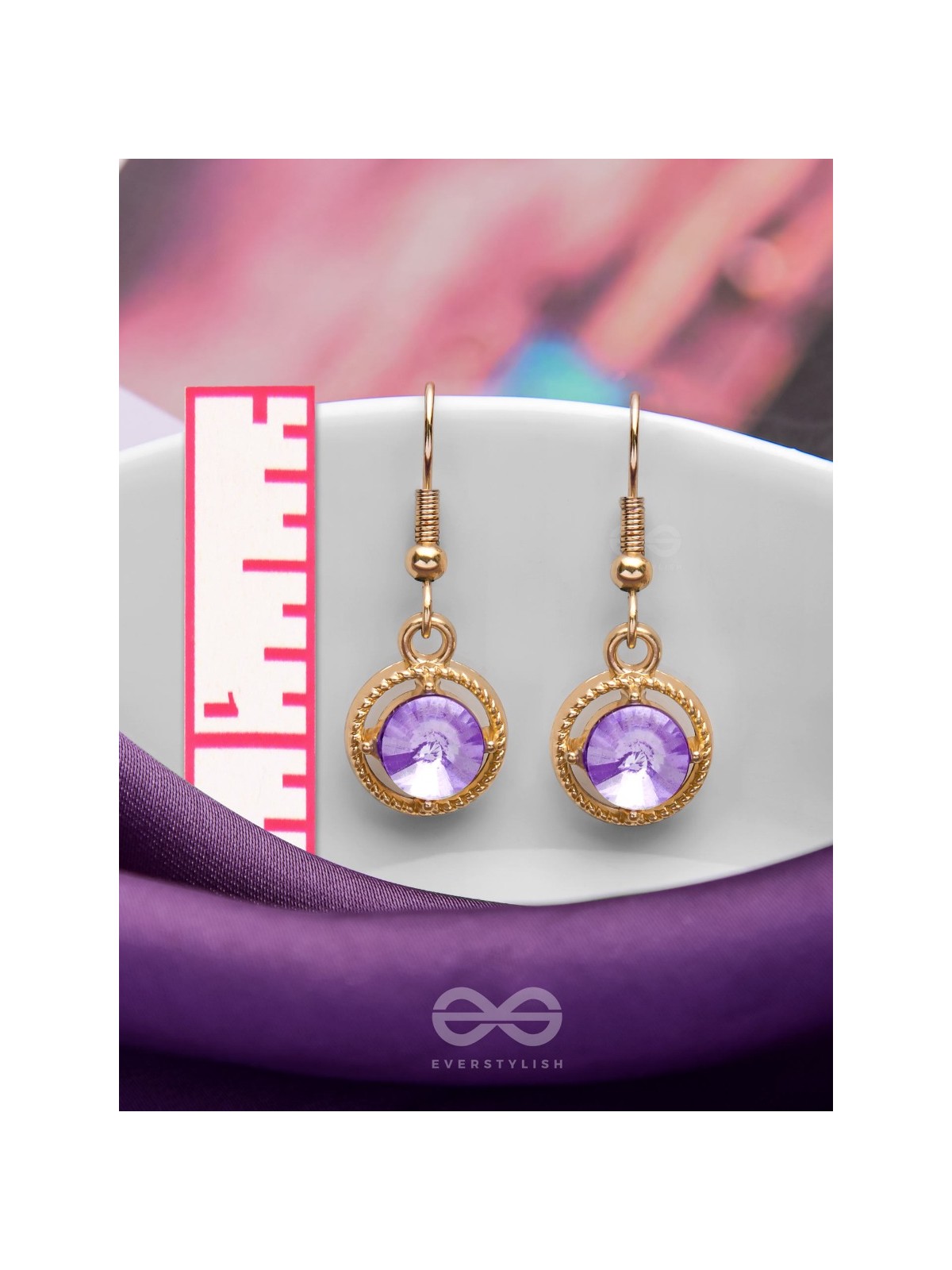 THE PURPLE HAZE - GOLDEN EMBELLISHED EARRINGS