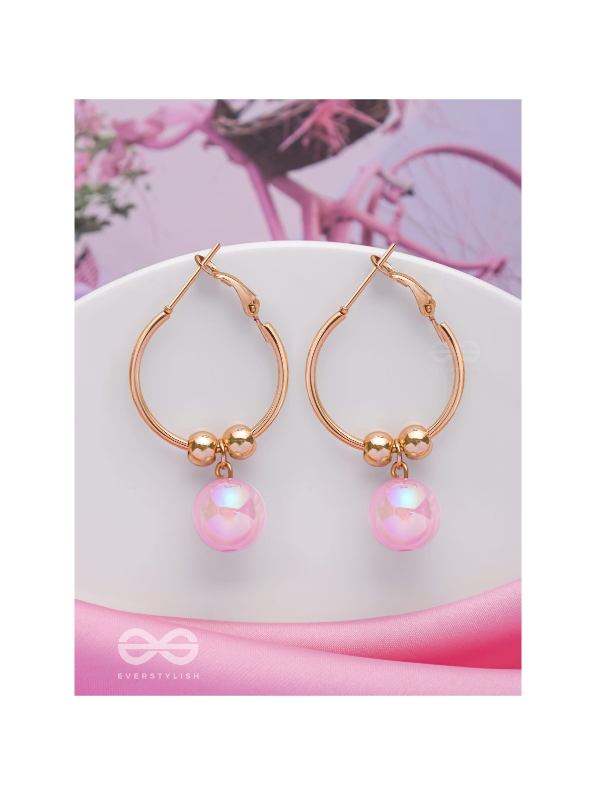THE PINK CHAMPAGNE - GOLDEN HOOP EARRINGS