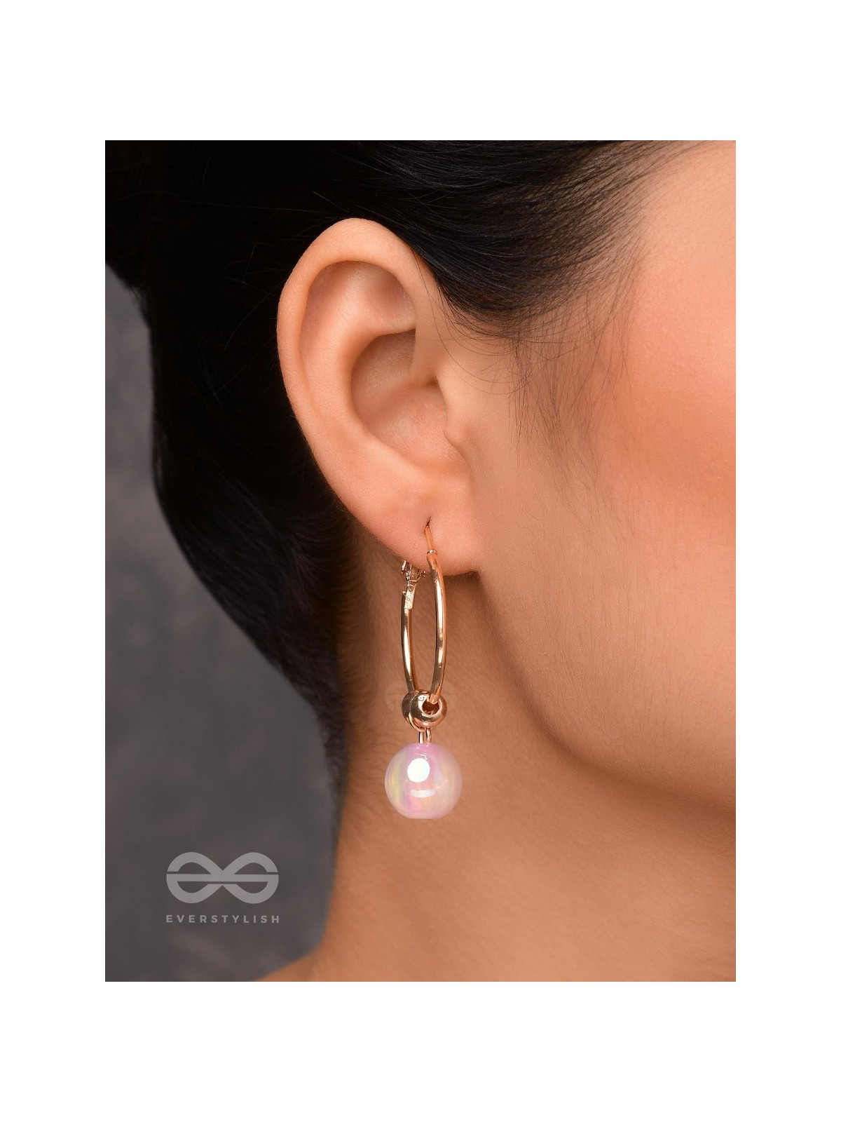 THE PINK CHAMPAGNE - GOLDEN HOOP EARRINGS