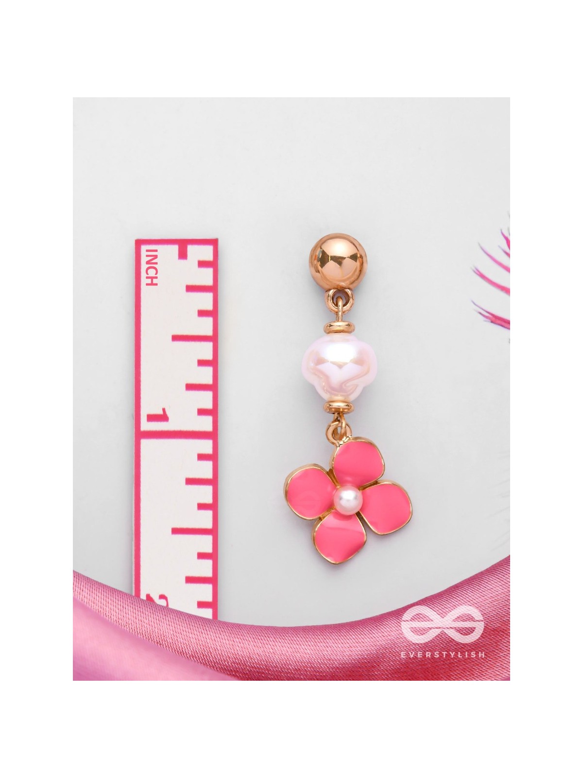 PRETTY PINK POPS - GOLDEN EMBELLISHED EARRINGS