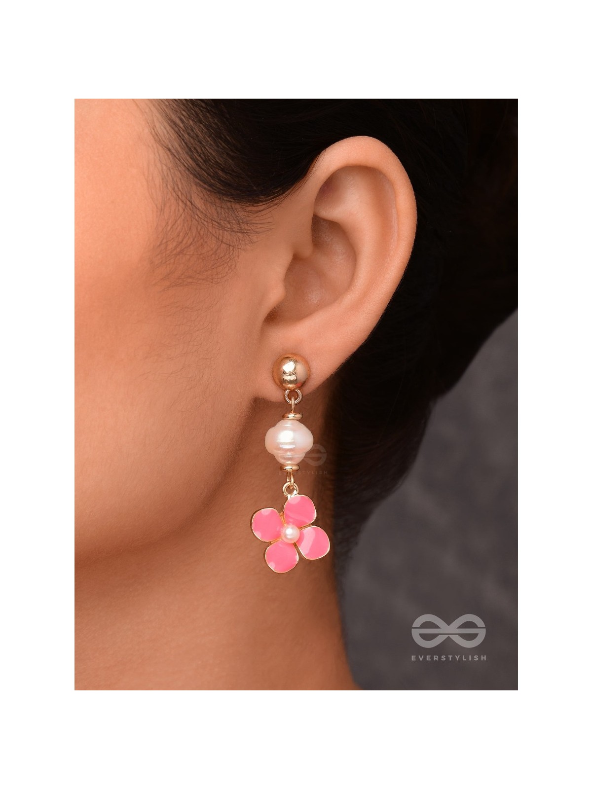 PRETTY PINK POPS - GOLDEN EMBELLISHED EARRINGS