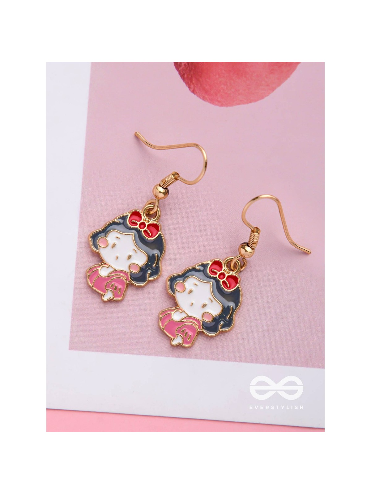 THE MINI MISS - GOLDEN EMBELLISHED EARRINGS