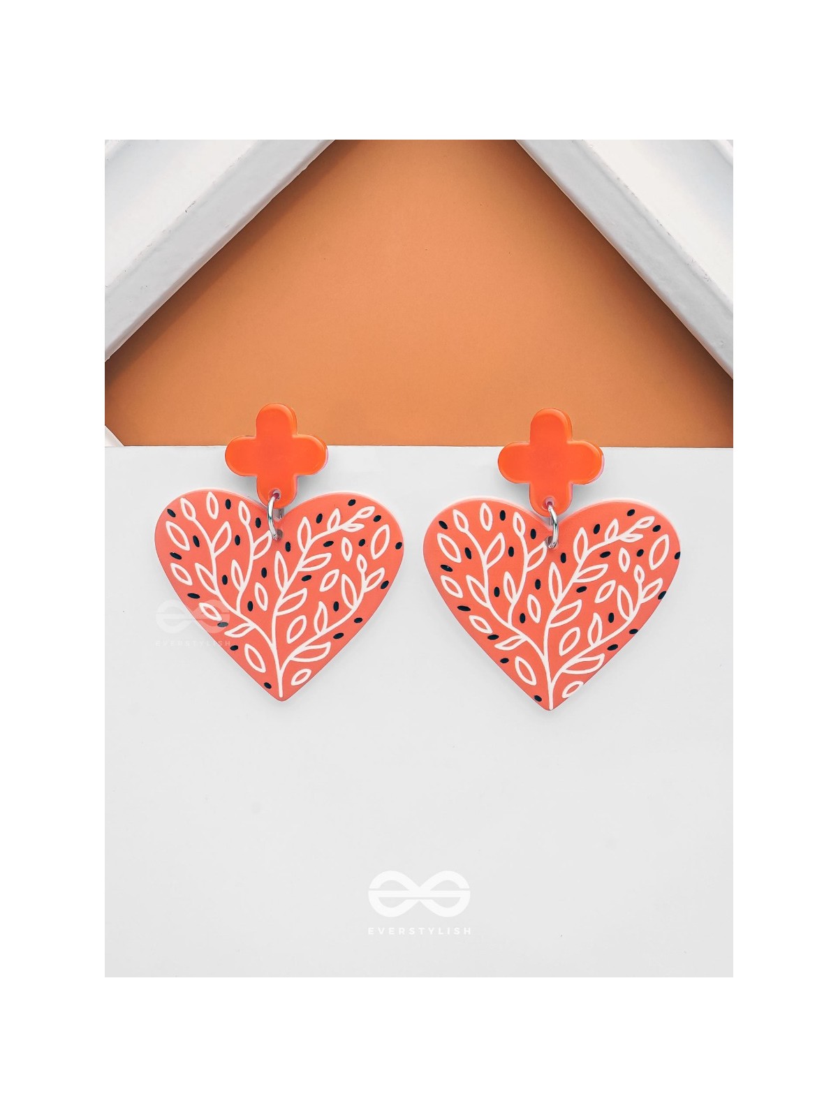THE LUCKY LOVE - ORANGE ACRYLIC EARRINGS
