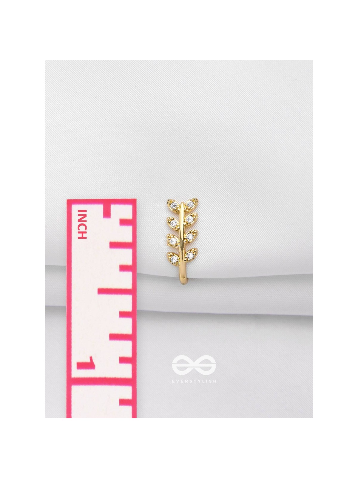 LEAF OUT BEAUTY - GOLDEN CZ NOSERING (NON-PIERCING)