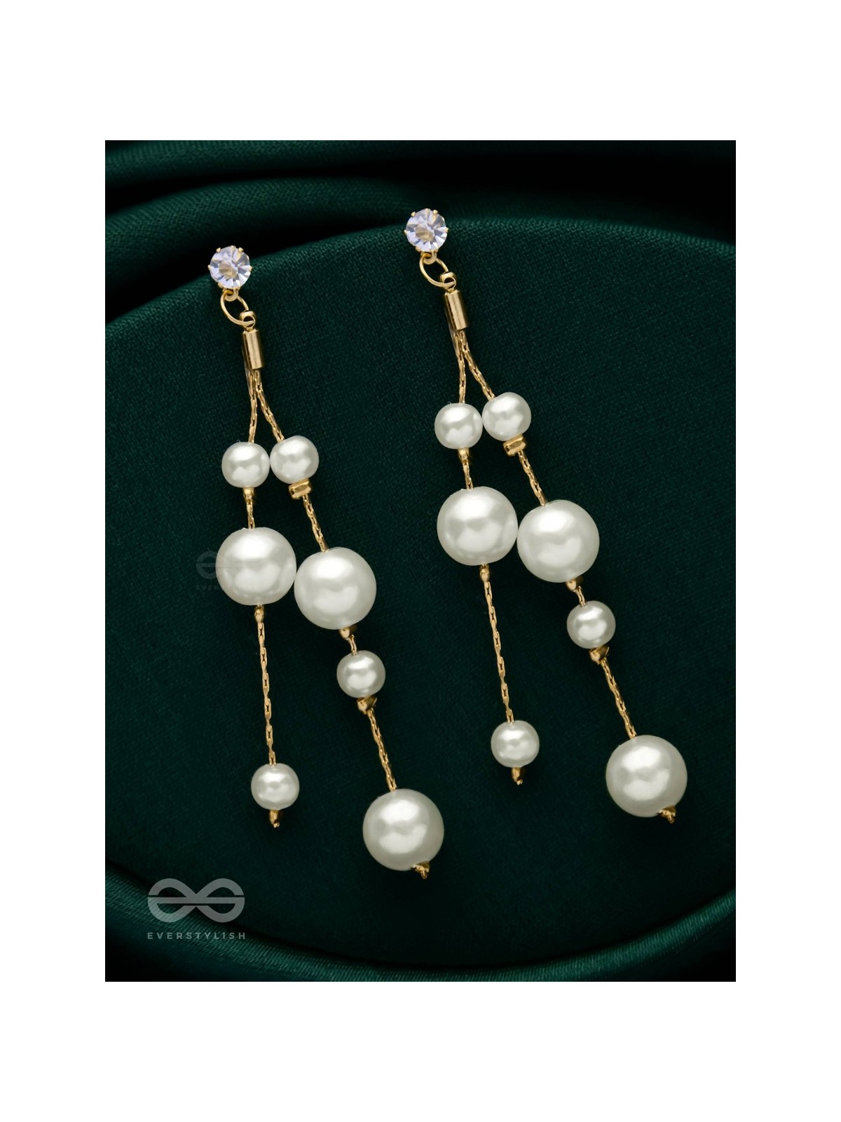 DREAMY DRIZZLING PEARLS - GOLDEN EMBELLISHED EARRINGS 