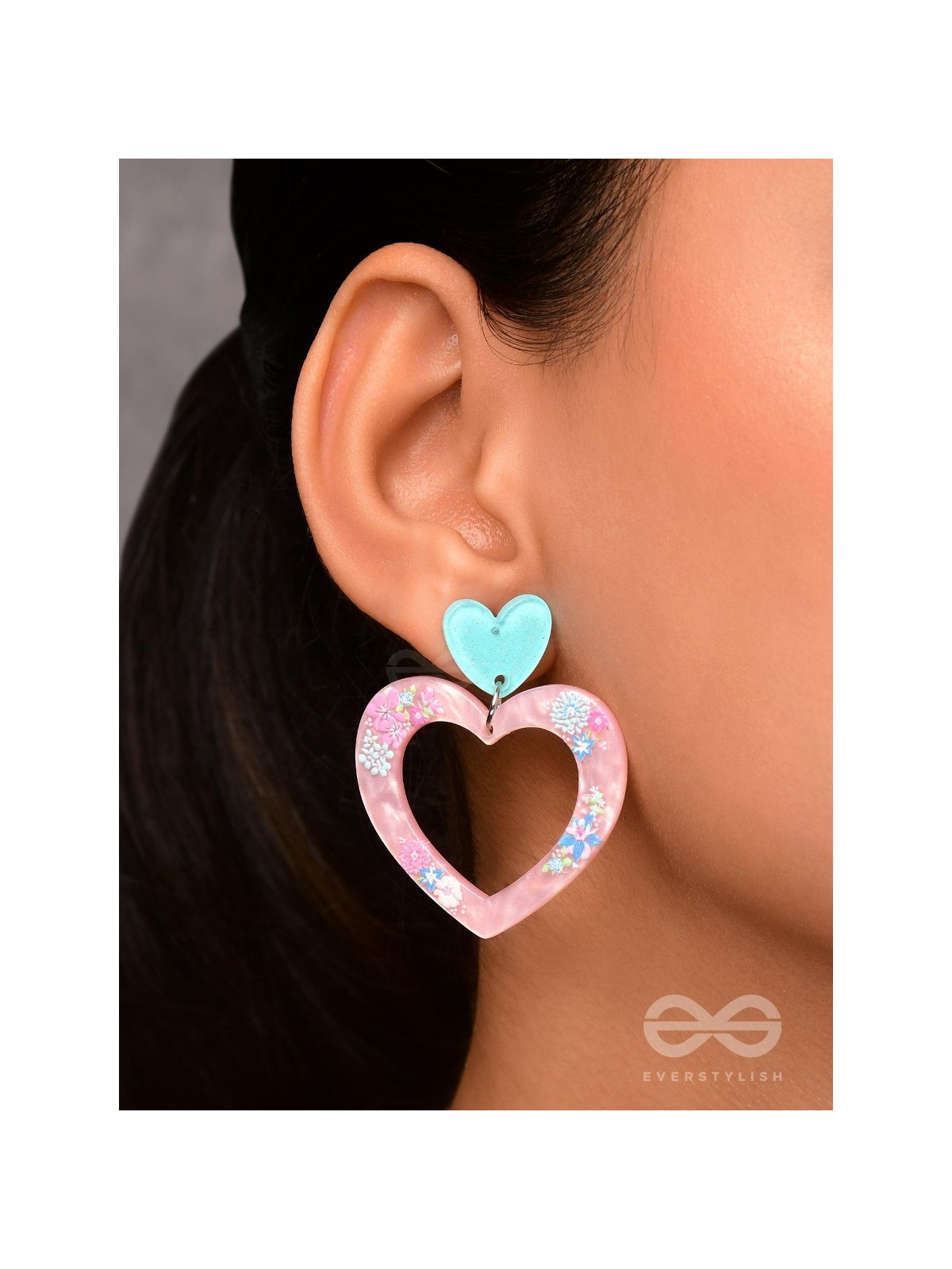 FALLIN' IN LOVE - PINK AND BLUE ACRYLIC EARRINGS