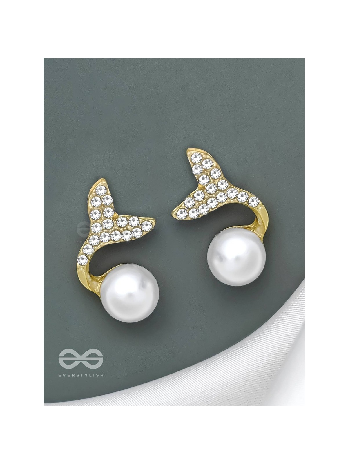 MYSTIC MERMAID TAILS - GOLDEN EMBELLISHED EARRINGS