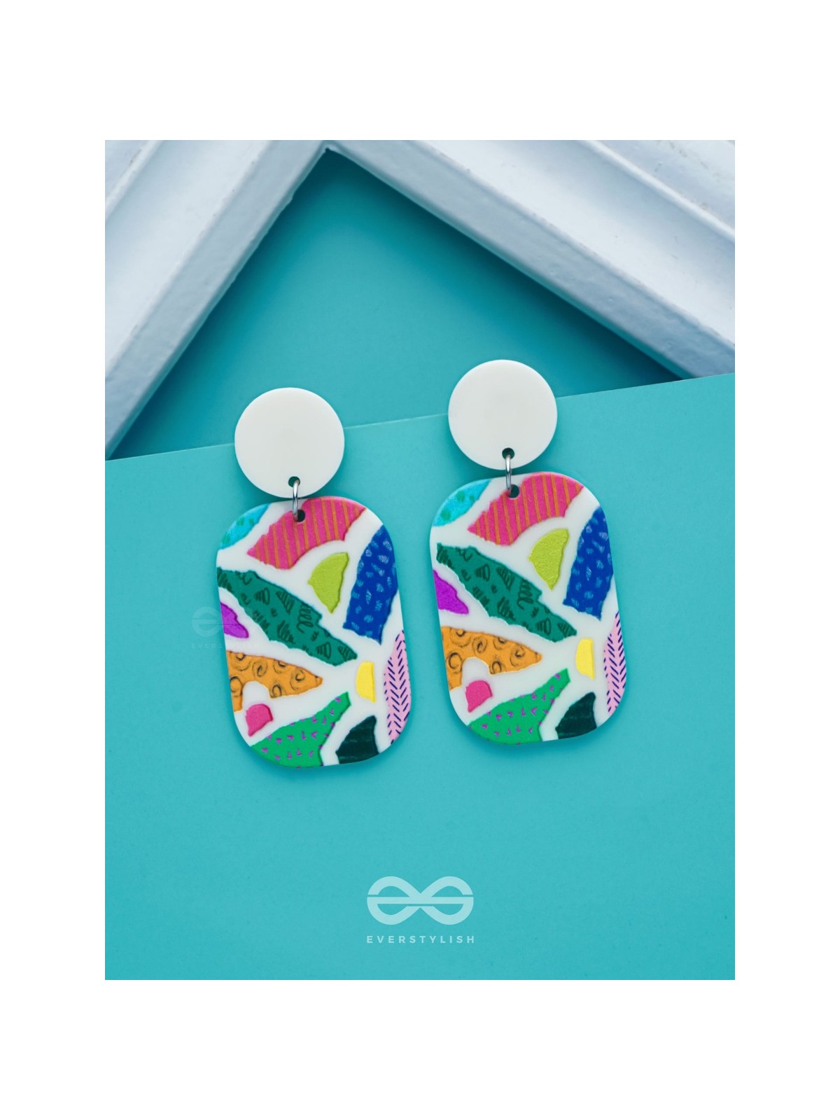 MAZE OF MARVELS - MULTICOLOR ACRYLIC EARRINGS