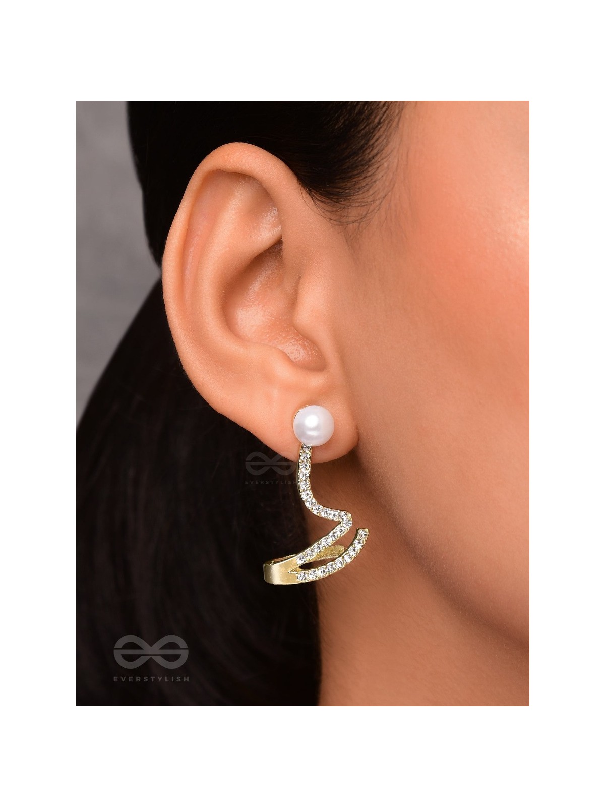 TWIST-N-TURN TREASURES - GOLDEN EMBELLISHED EARRING